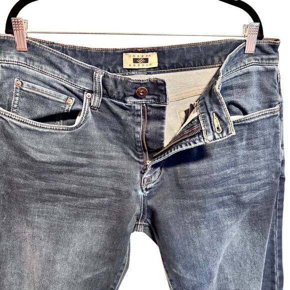 Athleta Men's Dark Blue Slim Jeans - Picture 5 of 11